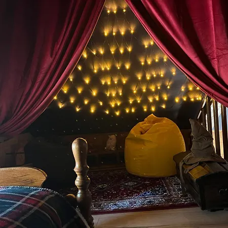 Ferienwohnung Le Repaire Magique Du Grand Sorcier Solre-le-Château Exterior foto